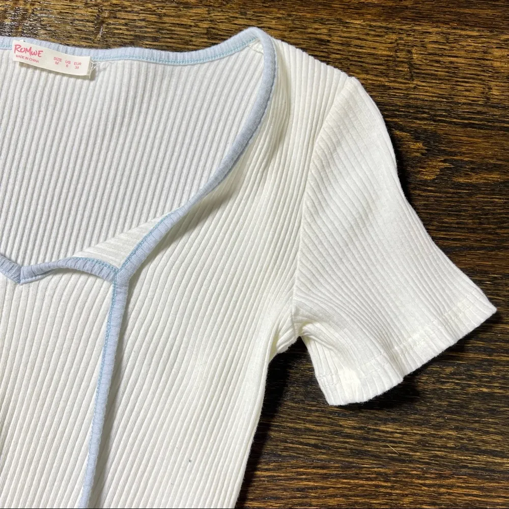Romwe White Cropped Ribbed Knit Top - Image 4