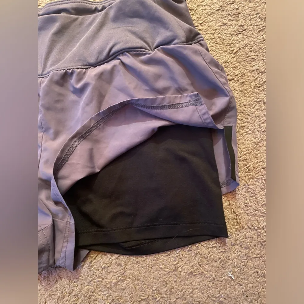 Champion 2-layered Activewear Running Shorts, Purple & Black, Size M - Image 2