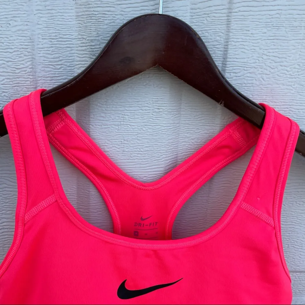 Nike Women’s Sports Bra Dri Fit Racerback Highlighter Pink Orange Medium - Image 4