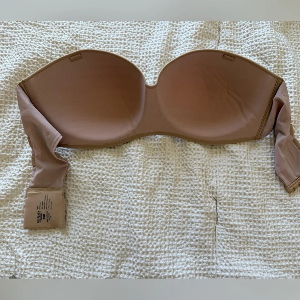 SOMA Enbliss Wireless Strapless Bra 36D - Image 4