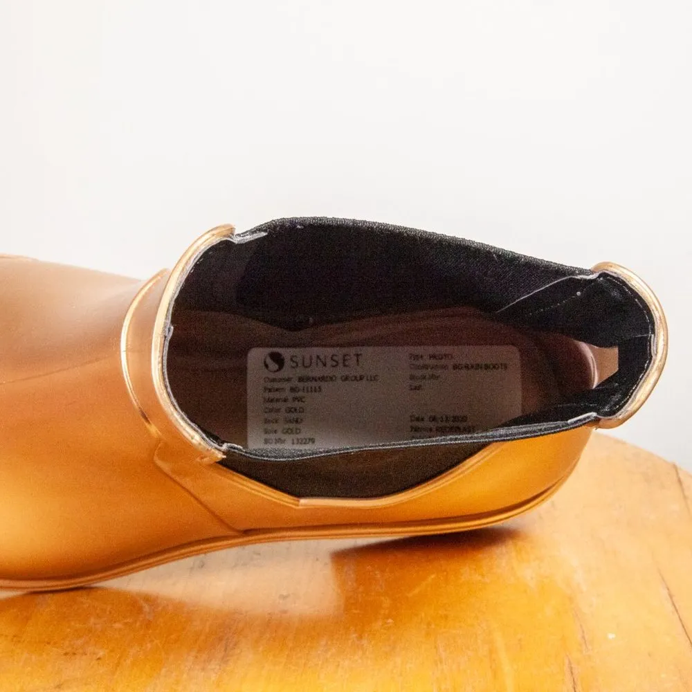 Bernardo NWT  Gold Chelsea Rain Boots - Image 5