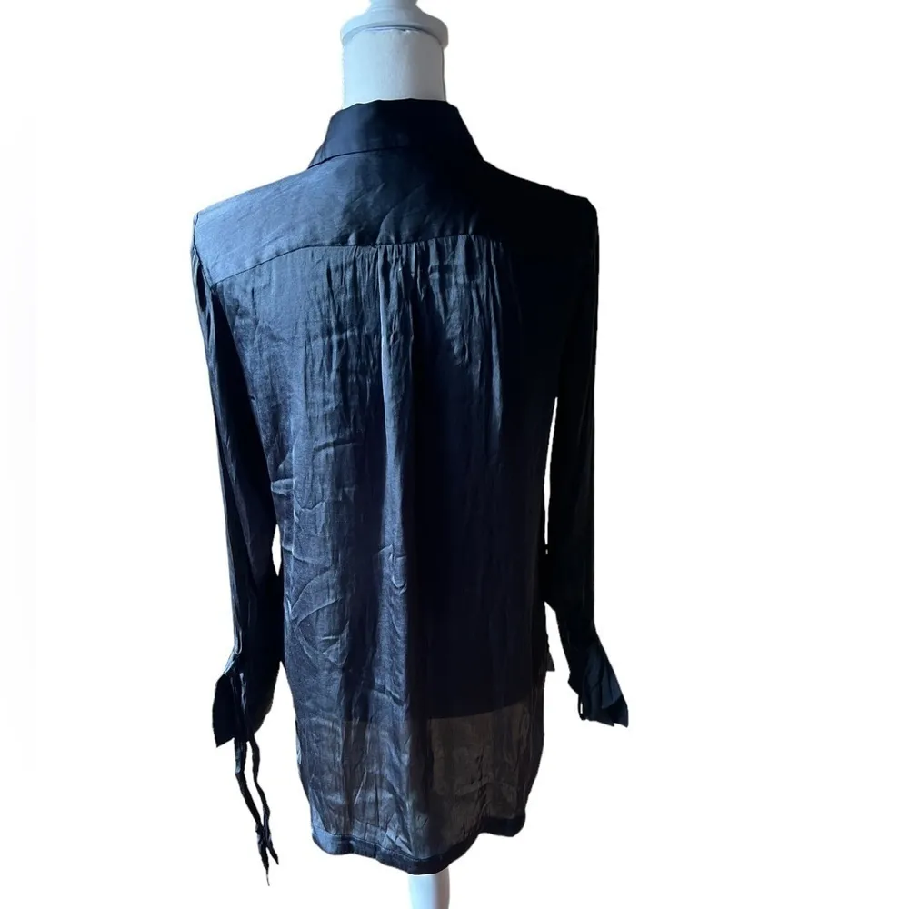 Banana‎ Republic Black Satin Button-Up Long Sleeve Shirt Blouse XS - Image 3