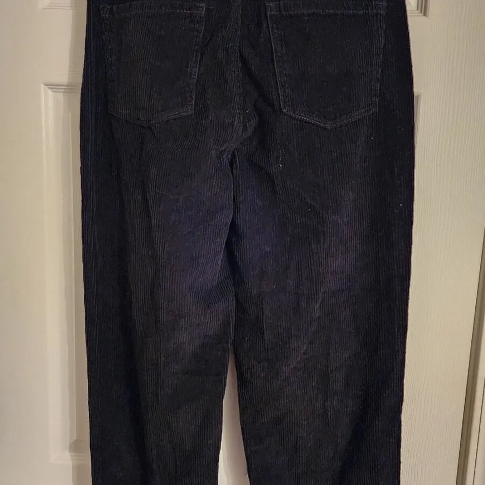 Empyre Tori 90s Black Corduroy Skate/Streetwear Pants. Size 7 - Image 6