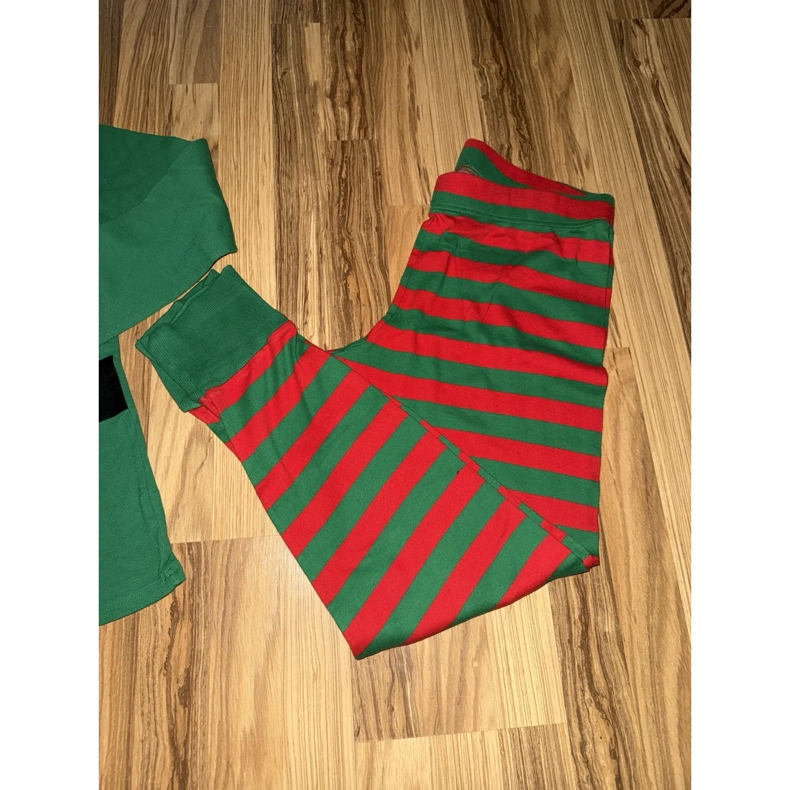 Elf Pajamas Set Women's Sz Large Christmas Holiday Solstice Red Green - Image 3