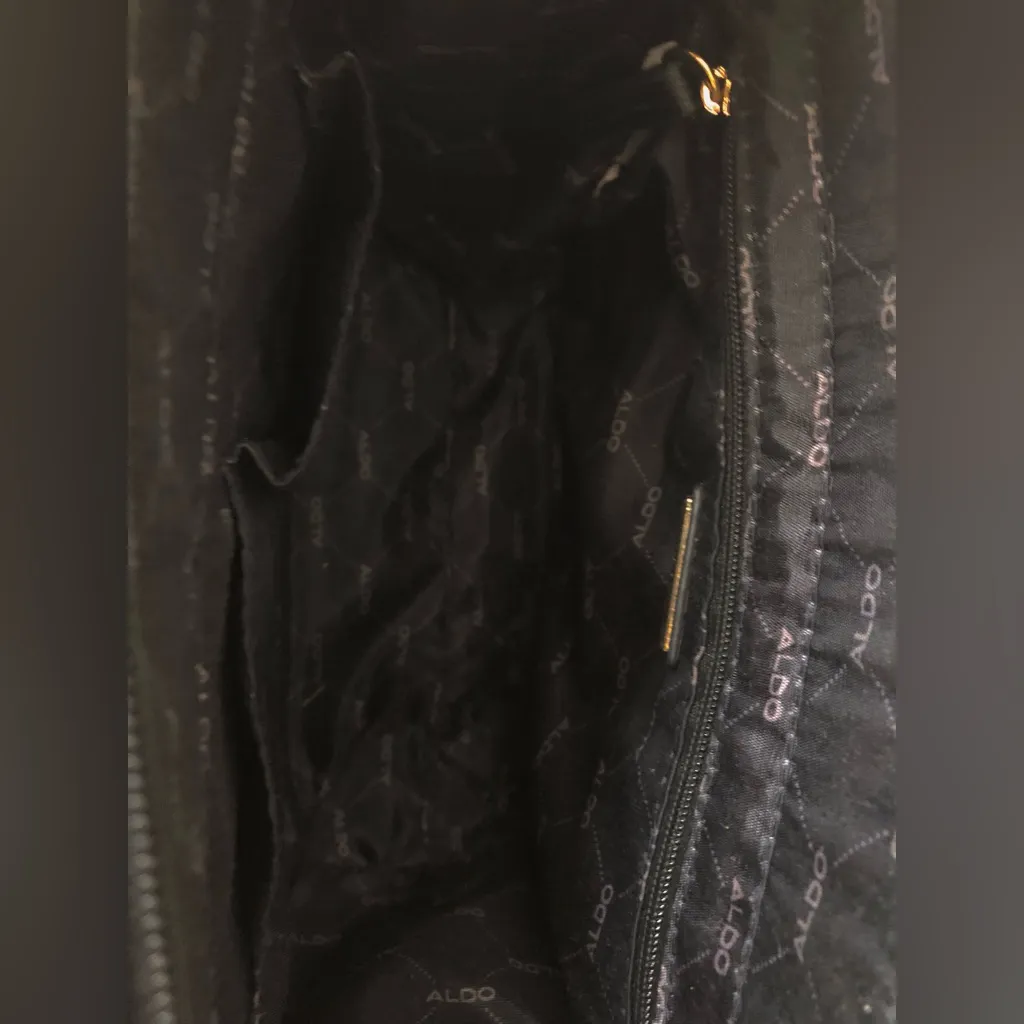 Aldo Women's Small Tote Vegan Leather Arm Bag Purse Satchel Black. - Image 7