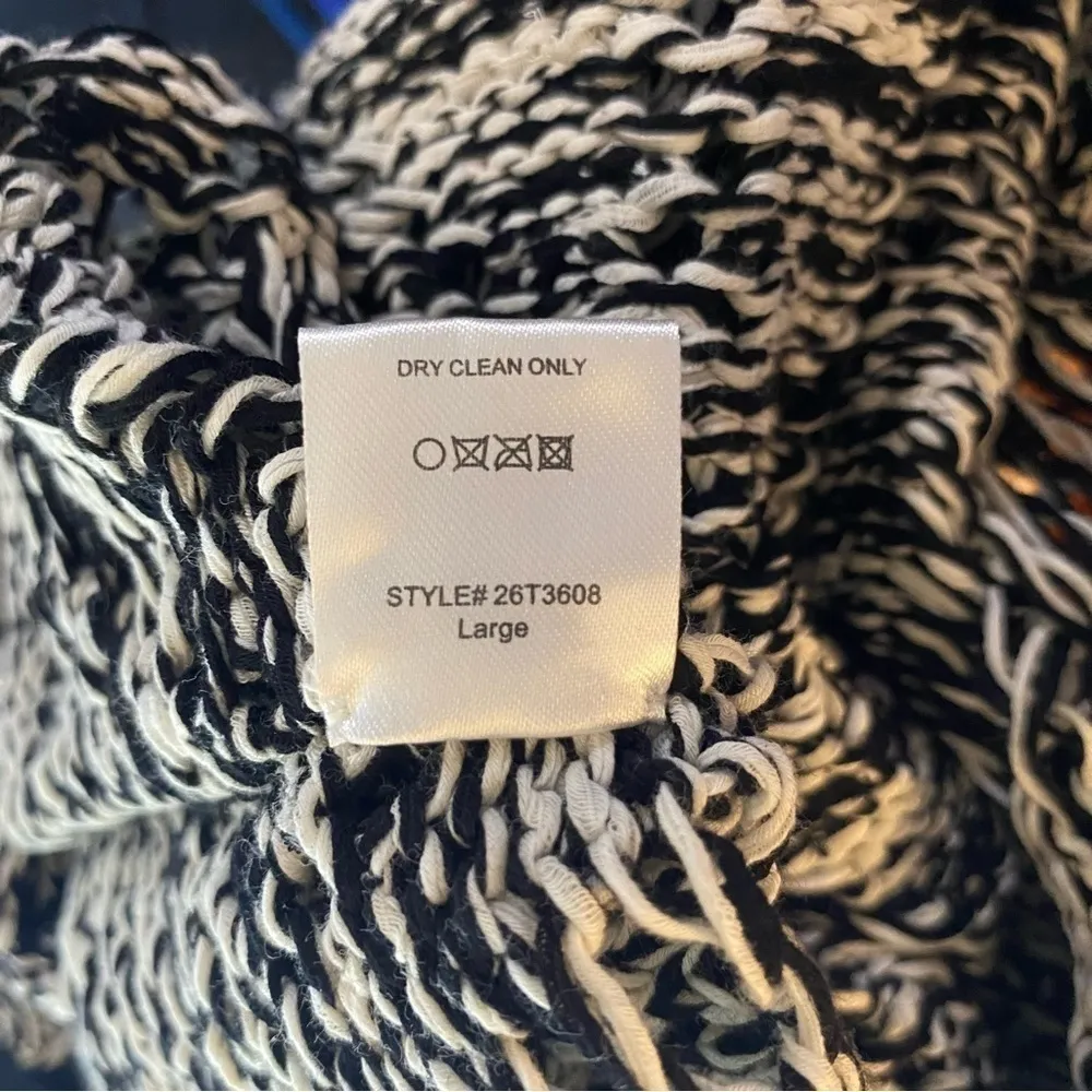 Greylin Open Knit Pullover Scoopneck Sweater Black White L - Image 3