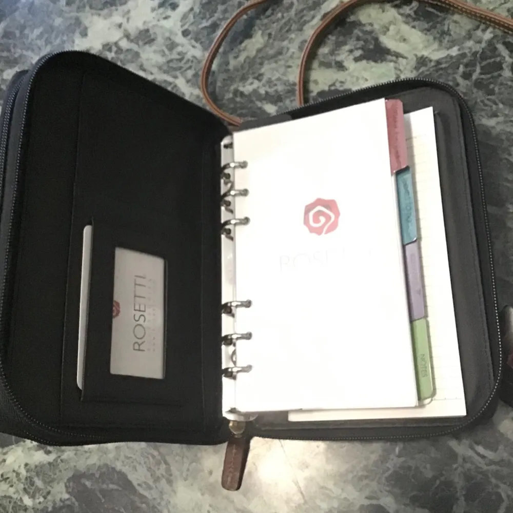 Organizer purse with glasses holder - Image 9