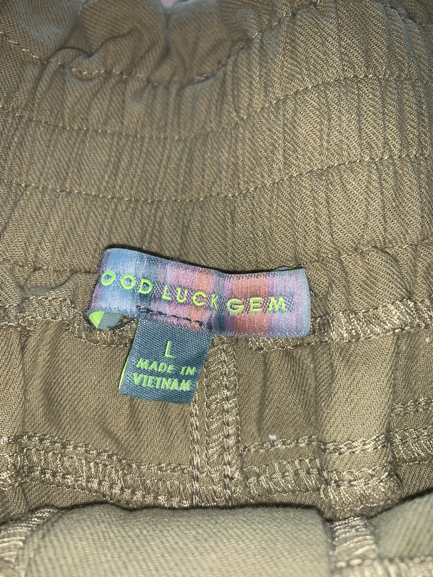 Green Paper Bag Shorts Size L - Image 4