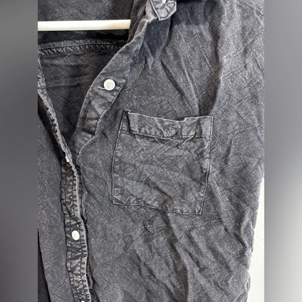 Sim & Sam Black button down tie front cropped shirt medium casual Beachy - Image 4