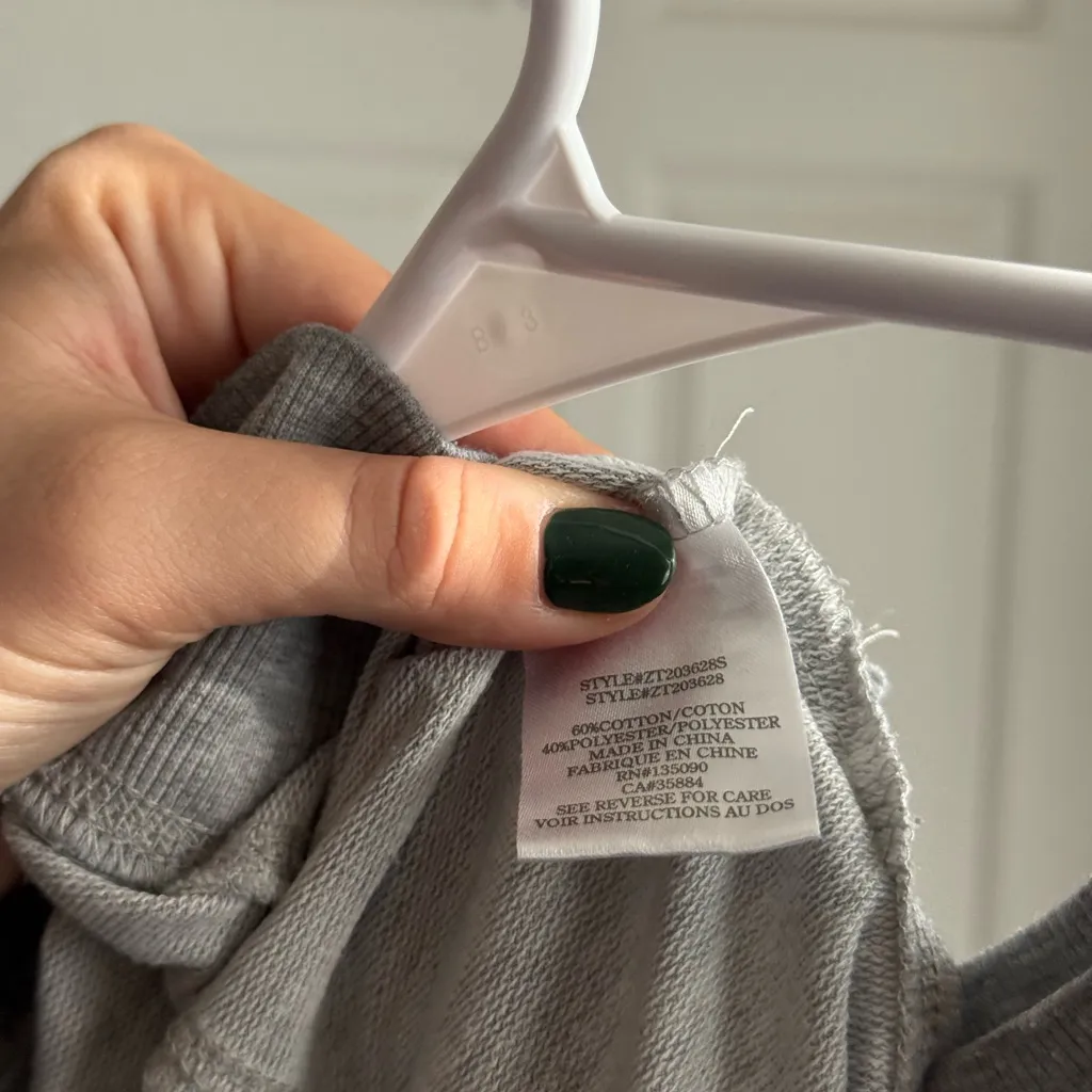 Z Supply Heather Gray Women's Sweatshirt - Image 3