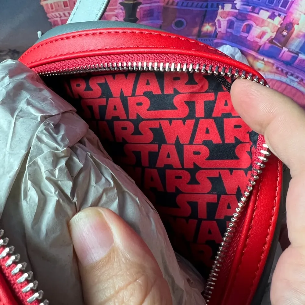 Star Wars Exclusive Loungefly Super Commando Mandalorian Backpack - Image 2