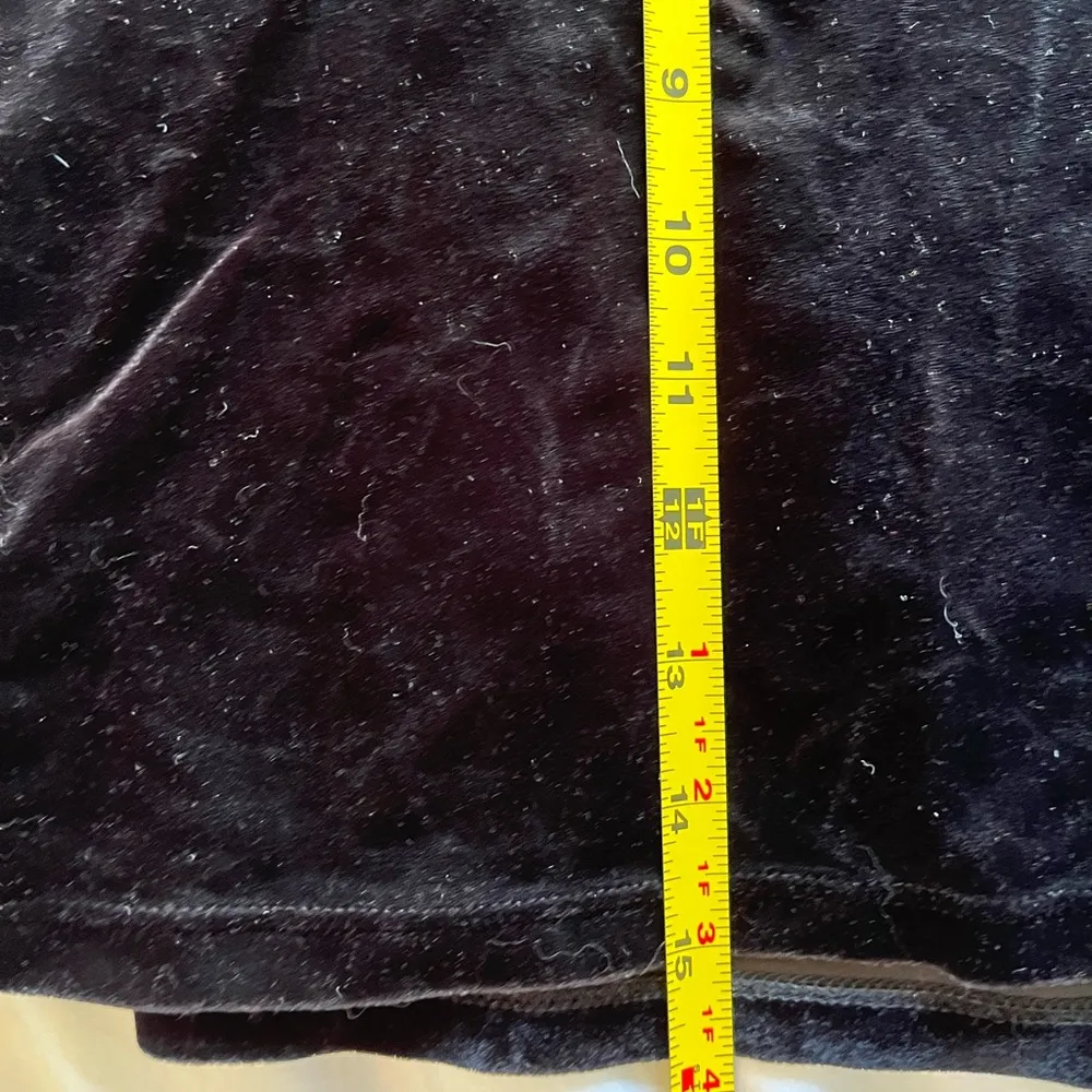 Black velvet mini skirt - Image 7