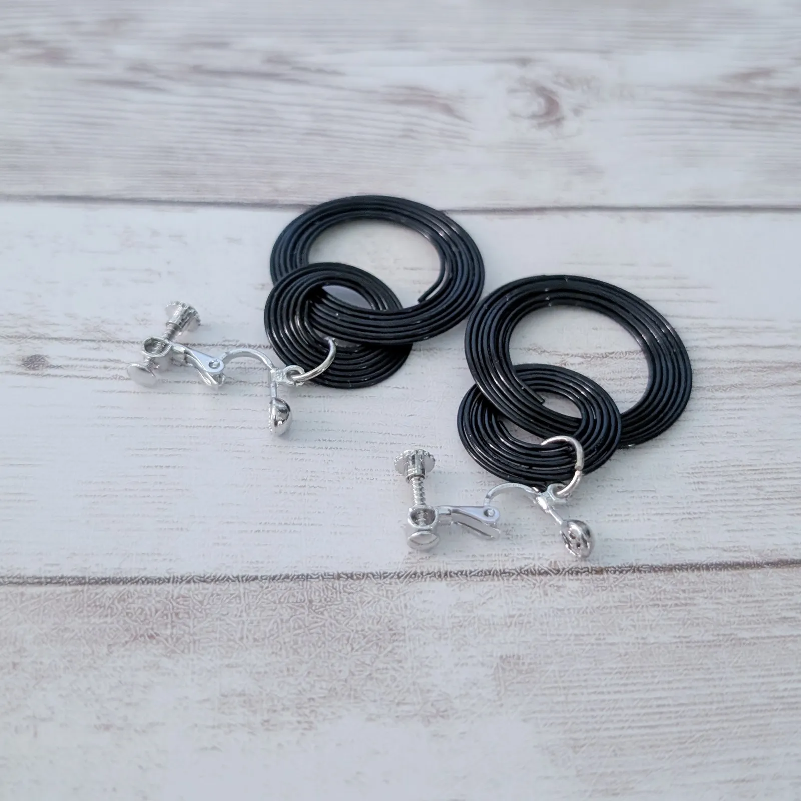 Vintage Clip On Earrings Black Coiled Circle Design Dangle - Image 3