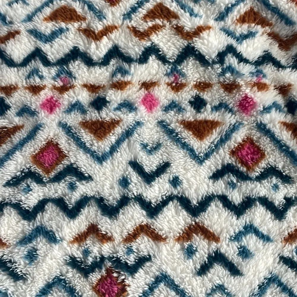 Eddie Bauer Size Large Colorful Plush Quarter-Zip Pullover Sweatshirt - Image 3