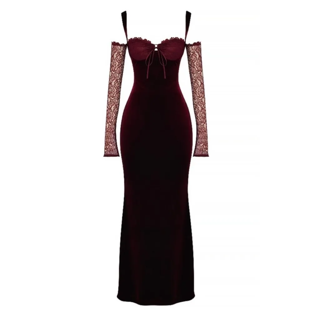 House of CB ‘Ivy’ Black Cherry Velvet Gown NWT size XS Plus‎ Cup - Image 8