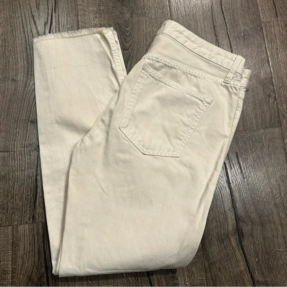 New NWOT We The Free People Mid Rise Jeans Ivory Sz 27 Raw Hem Edge Boho Button - Image 7