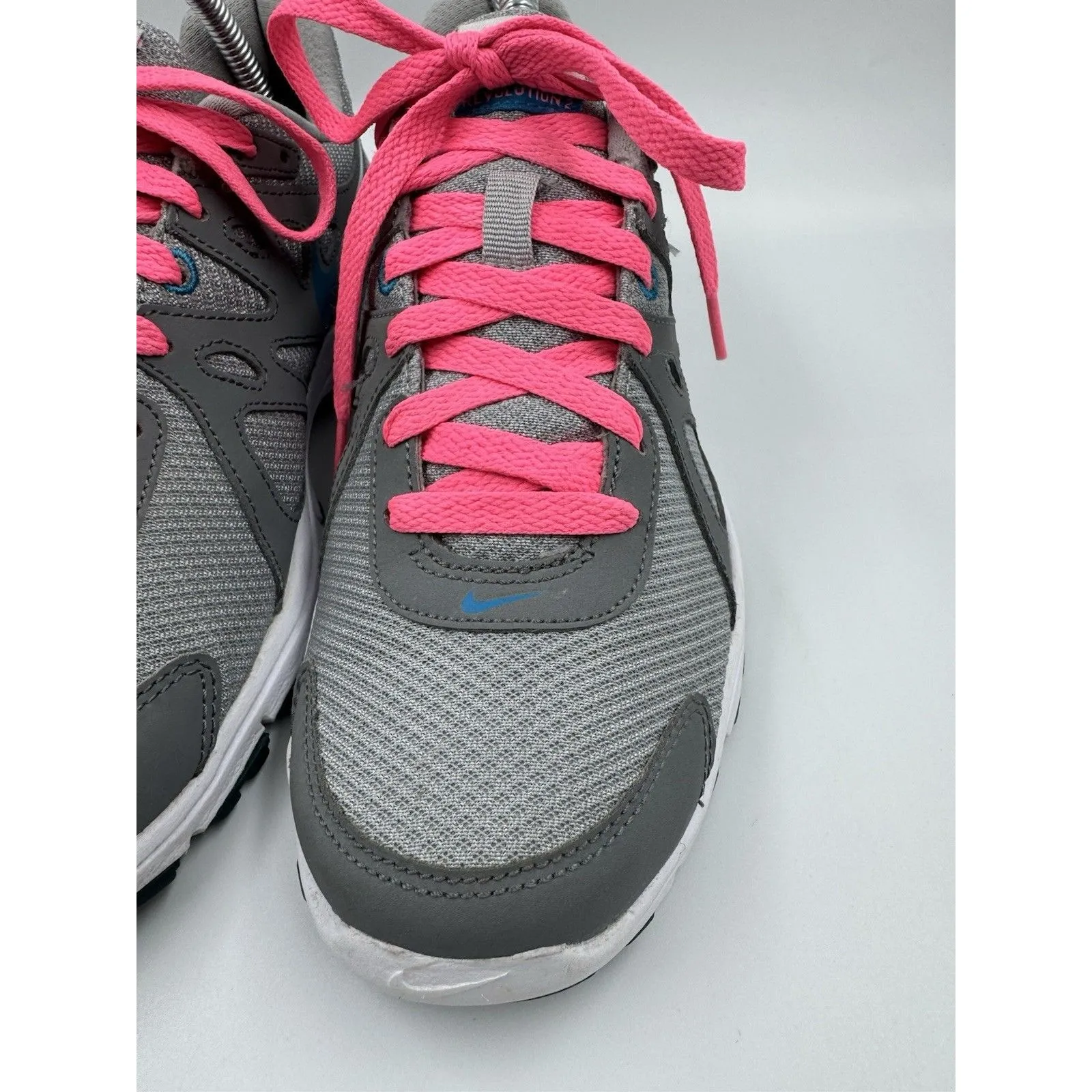 Nike Revolution 2 Womens Size 8 Gray Pink Blue Athletic Running Sneaker Shoes - Image 5