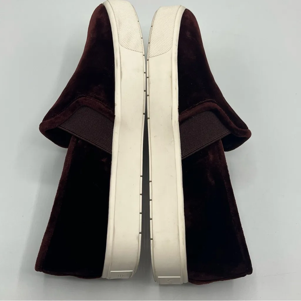 Vince Blair Velvet Slip On Shoes Size 5 Burgundy Oxblood - Image 9