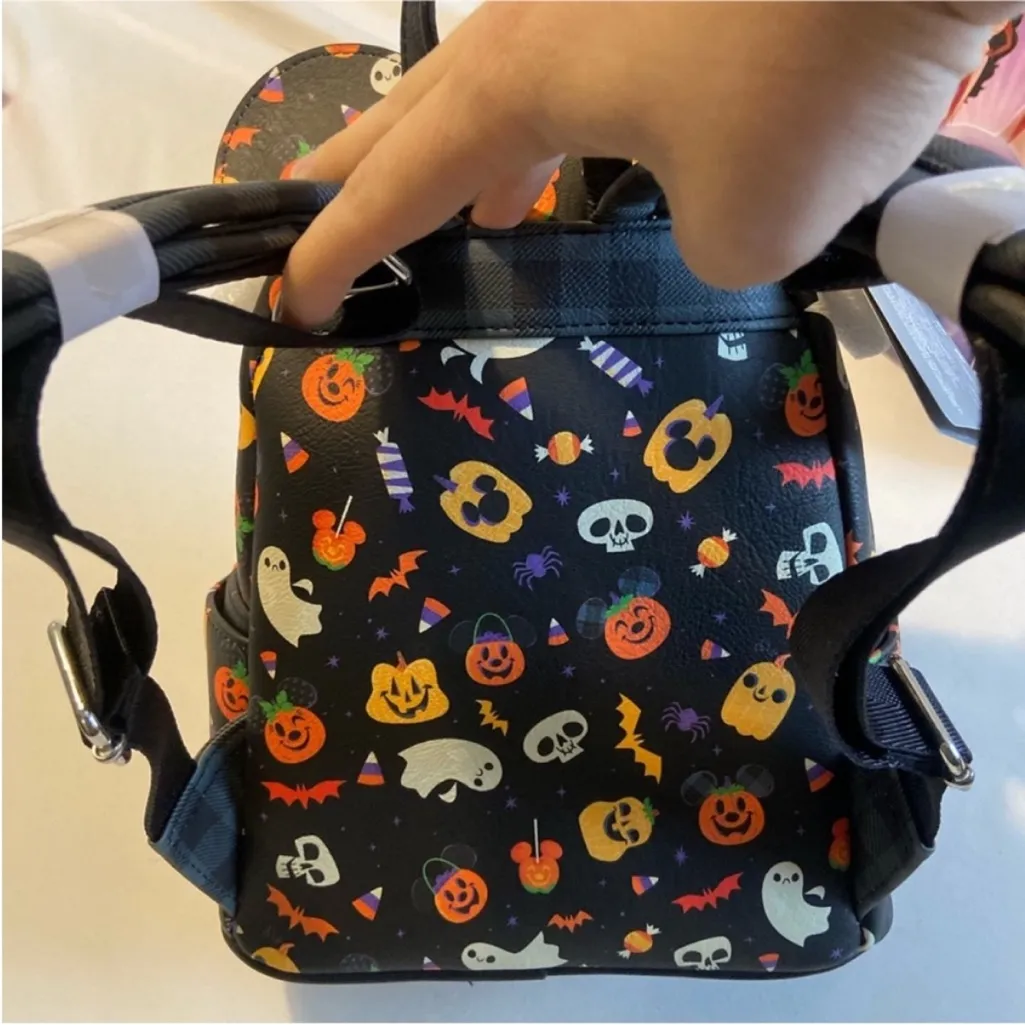 Loungefly Disney park’s Halloween backpack‎ - Image 2