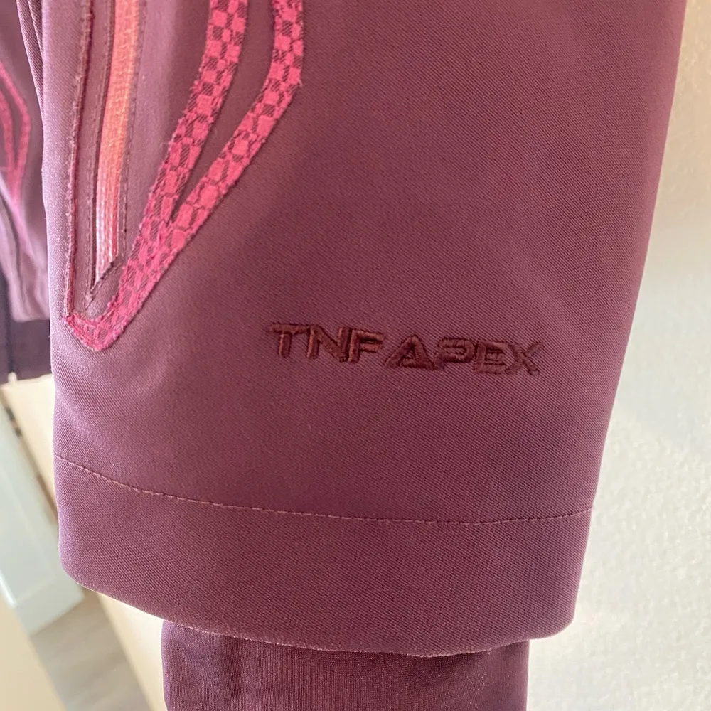 The North Face Women's TNF APEX Recco Avalanche Ski Coat - Medium - Image 2