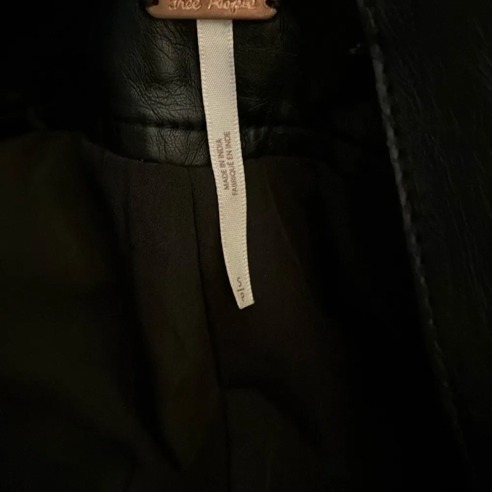 Free People Vegan Black Jumpsuit with Modern Wide-Leg Design - Image 7