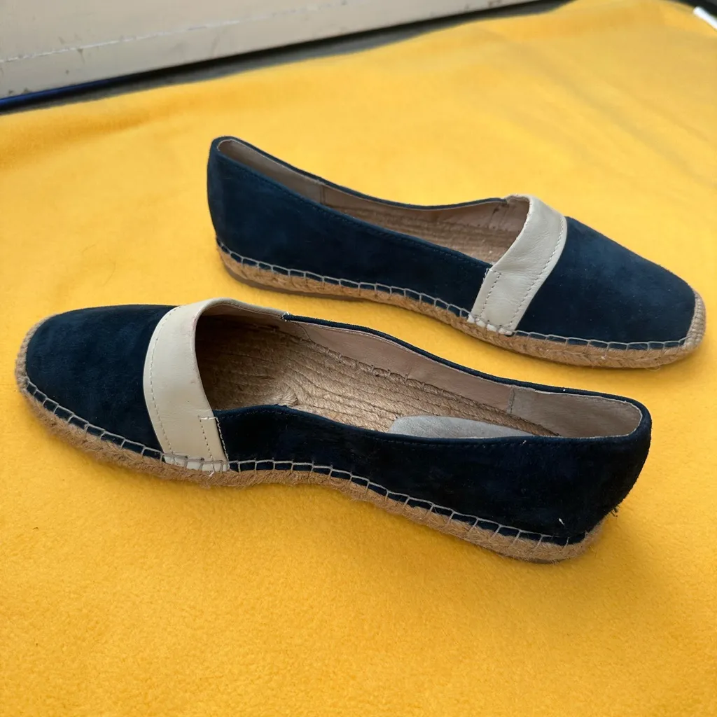Tommy Bahama Navy and Cream Espadrilles - Image 4