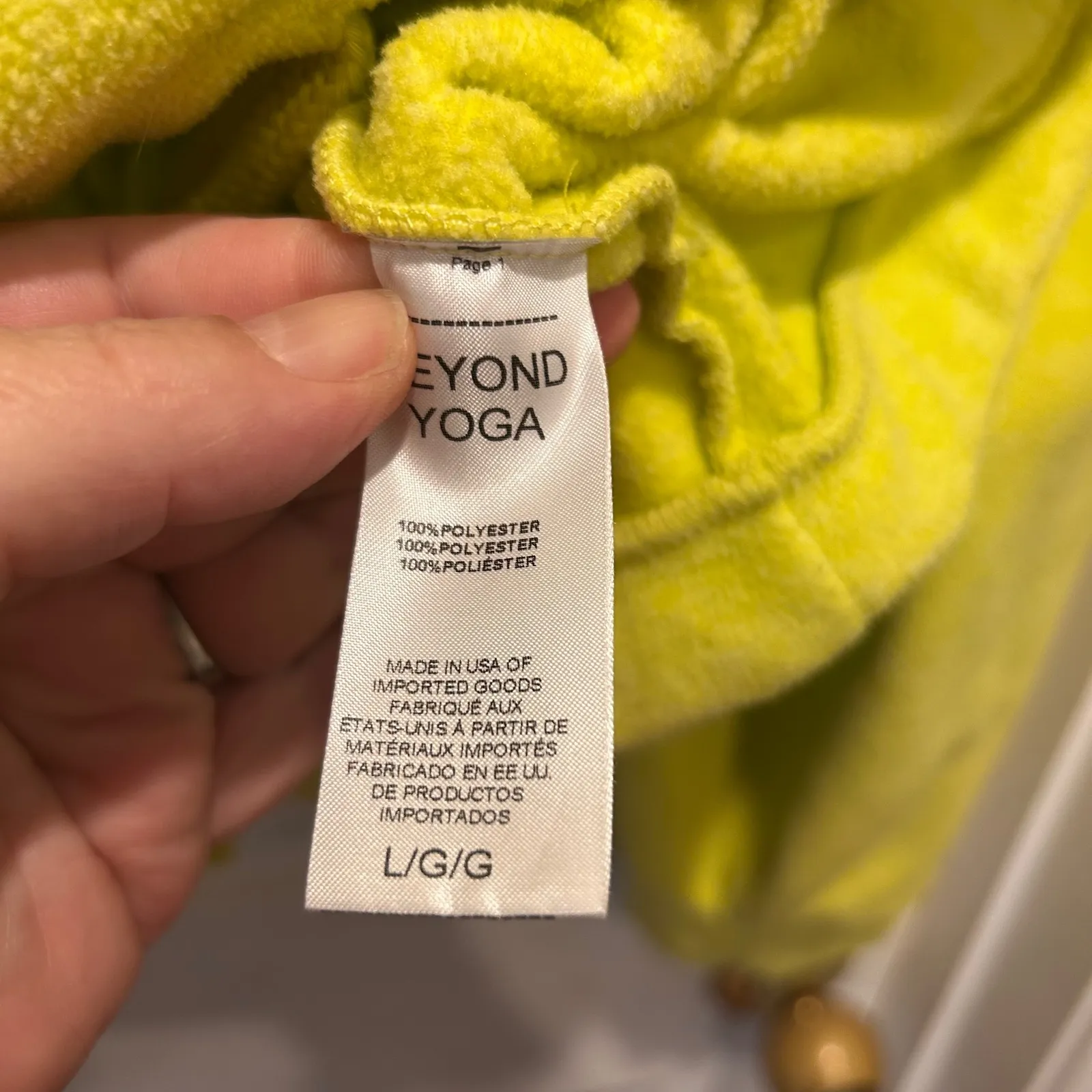 Beyond Yoga Fluorescent Yellow New Terrain Fleece Sweatshirt L Made in USA - Image 8