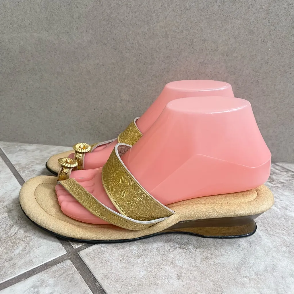 Vintage Princess Kaiulani Flip Flops Black with Gold Hawaiian Size‎ 8 Bling EUC - Image 5