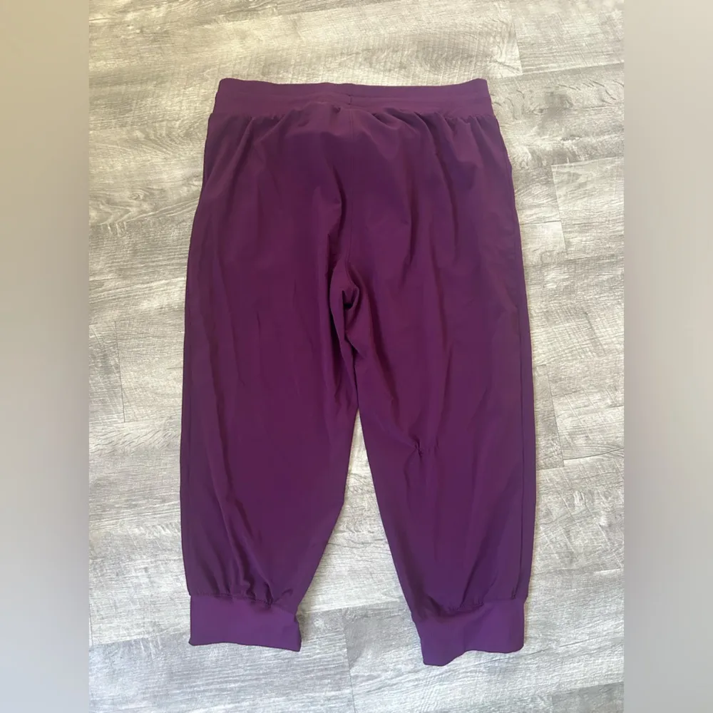 Gap fit Capri joggers - purple Large - Image 6
