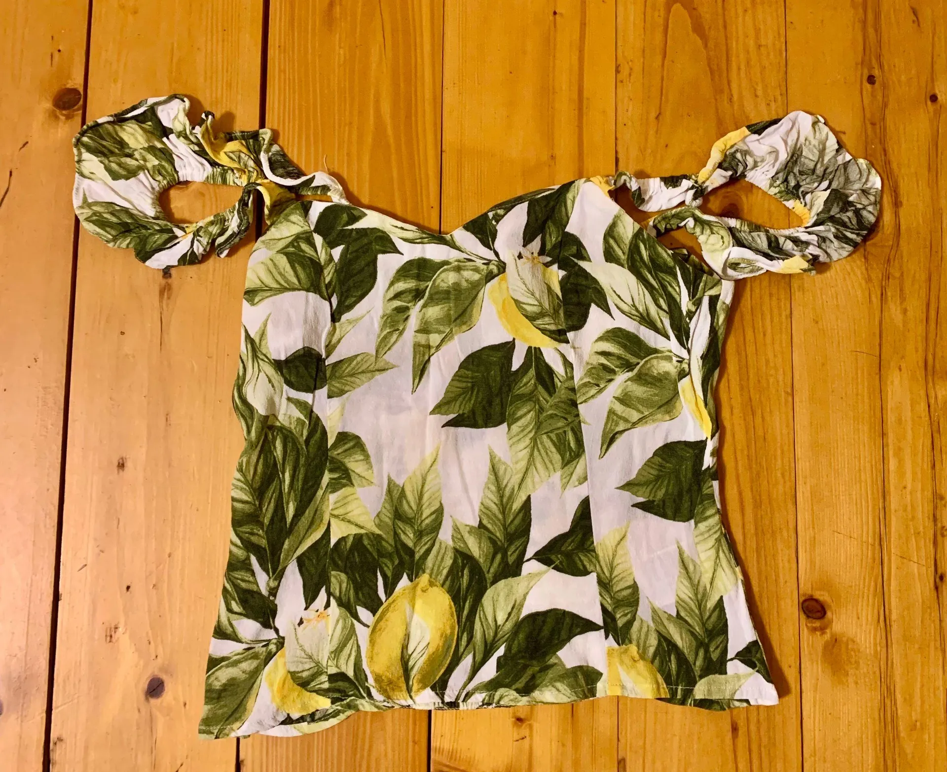 Lemon High Rise Shorts Matching Two Piece linen texture Set Yellow - Image 3