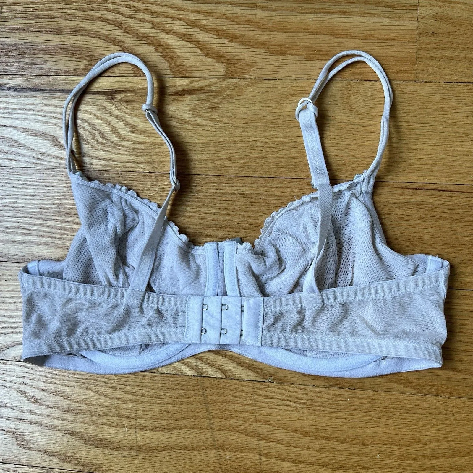 Adore Me Bra 32DD White Lace Unlined Underwire Split Adjustable Strap - Image 2