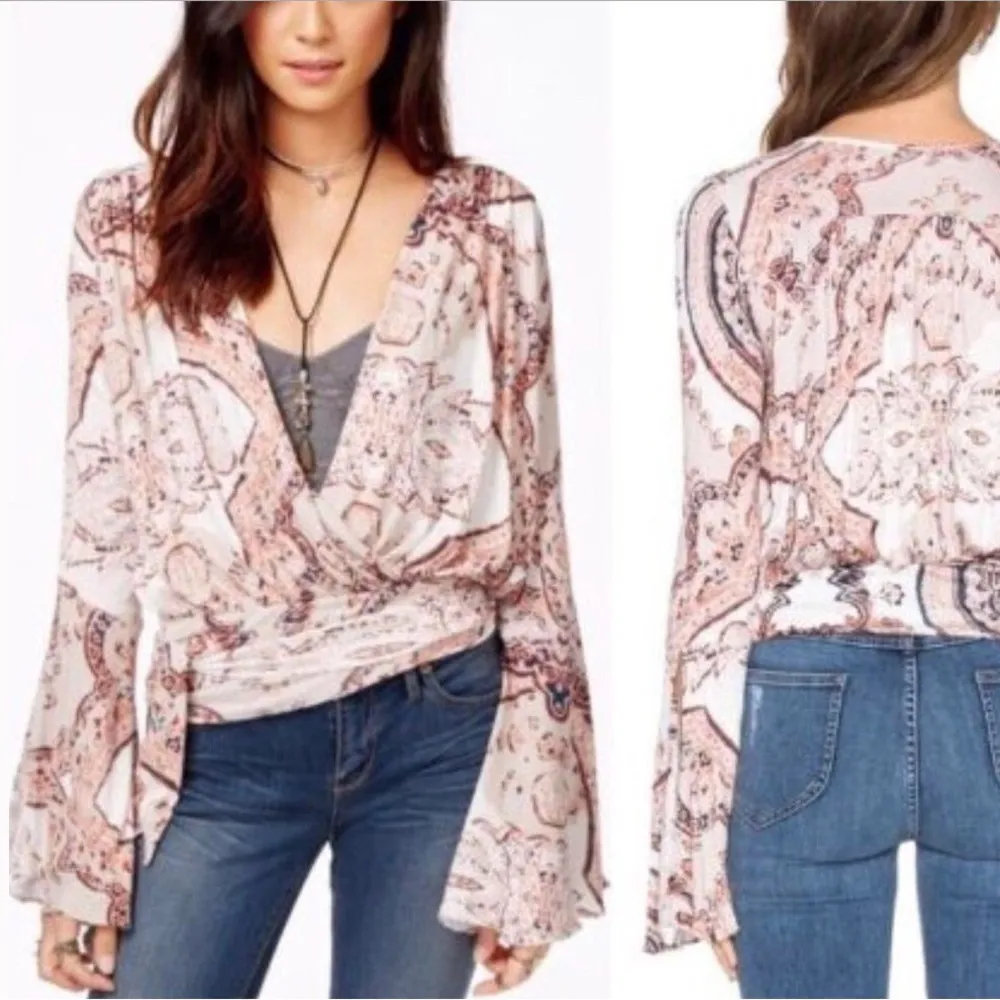 FREE PEOPLE FIONA PAISLEY WRAP TOP W/DEEP V NECK & BIG BELL SLEEVES SZ. Med - Image 13