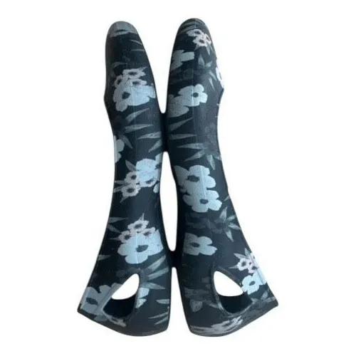 Crocs Womens Flats Size 5 Slip On Black Floral Ballet Shoes Comfort Water Shoes - Image 4