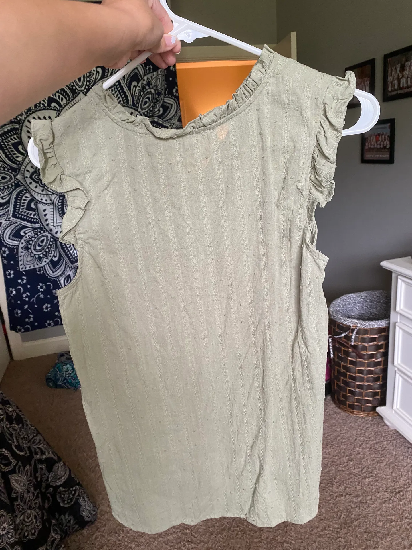 Brand New Boutique Top Green - Image 4