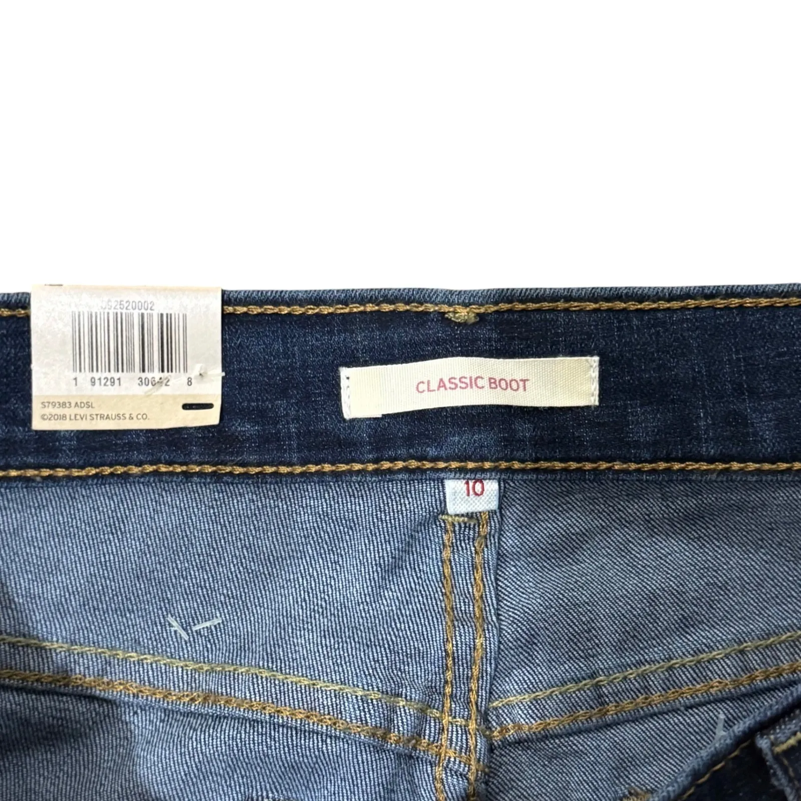 Levi's 392520002 Womens ClassicBootcut Jean Medium Wash Size 10 - Image 8