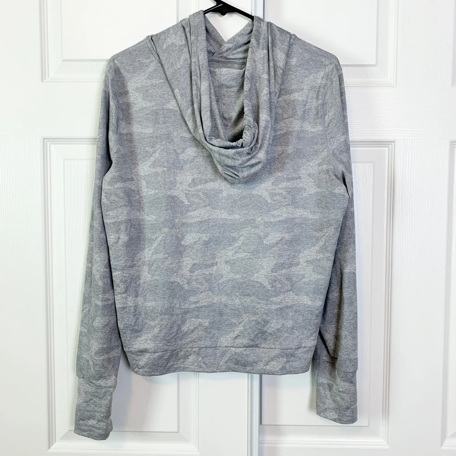 Vuori Halo Essential Pullover Hoodie Sweatshirt Shirt Pale Heather Camo Large - Image 8