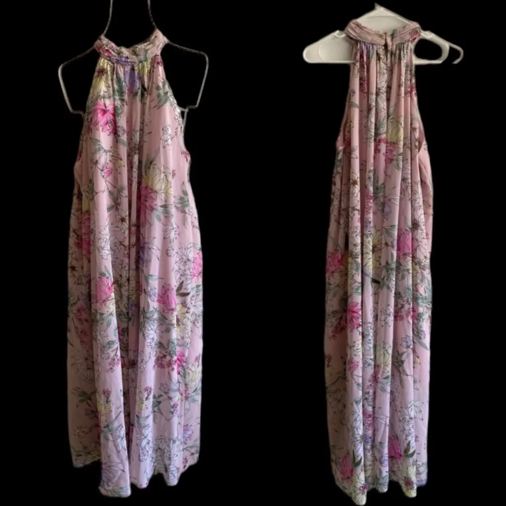 Calf-length A-line‎ dress in pink chiffon with a floral printed pattern. Size 12 - Image 3