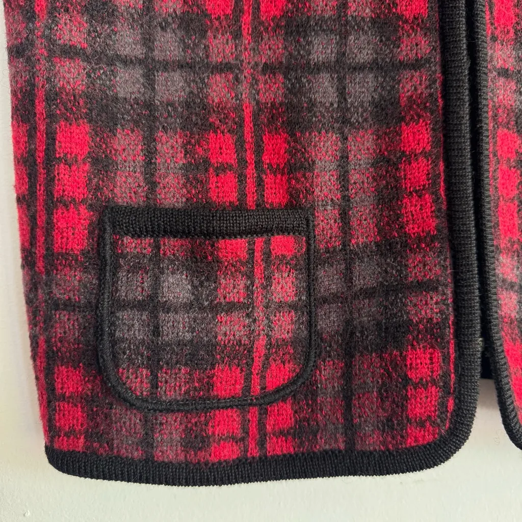 Vintage Requirements Petites M Red Plaid Wool Winter‎ Vest Full Zip Teacher Core - Image 2