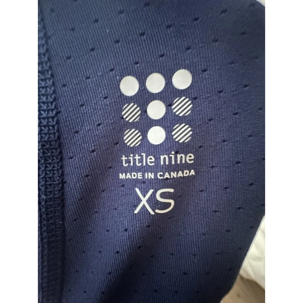 Title Nine size XS Blue Golf Tennis Pickleball Activewear Floral Skirt Skort - Image 3