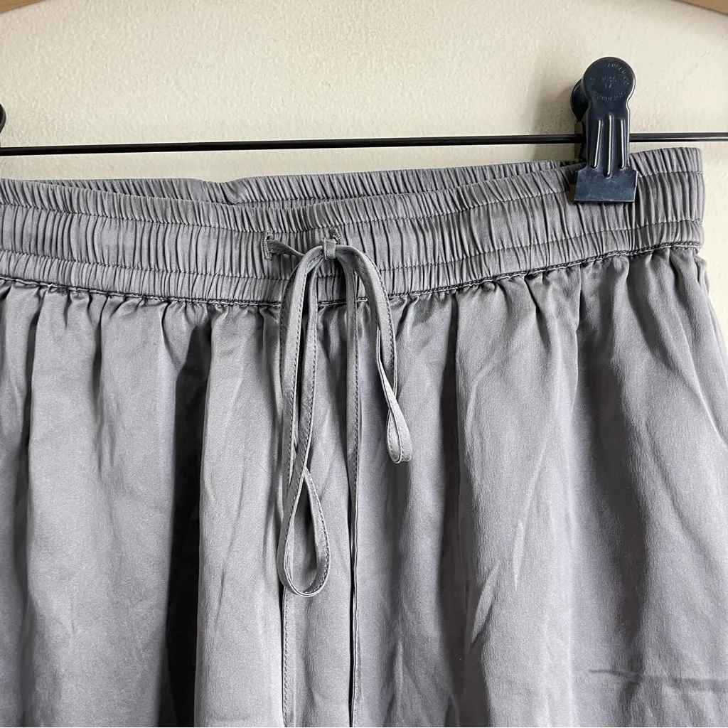 Beautiful People 100% Silk Pants Gray Silver Wide Leg Drawstring Waist Size P - Image 3