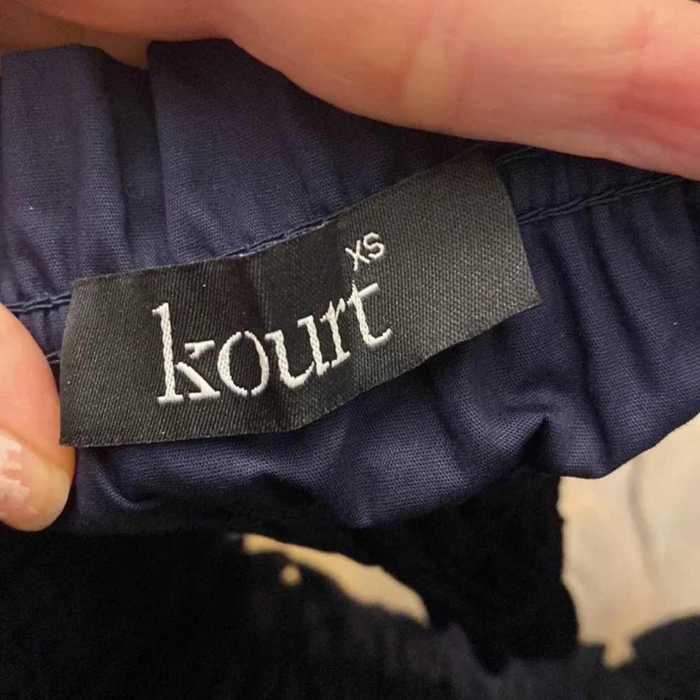 Kourt‎ Ellery navy ruffle tube top size XS brand new with tags; elastic - Image 4