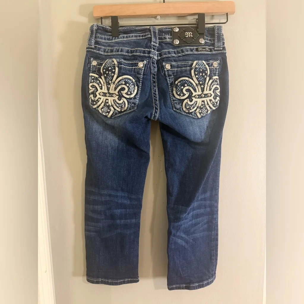 Miss Me  Jeans Size 25 Rhinestone Fleur-de-Lis - Image 2