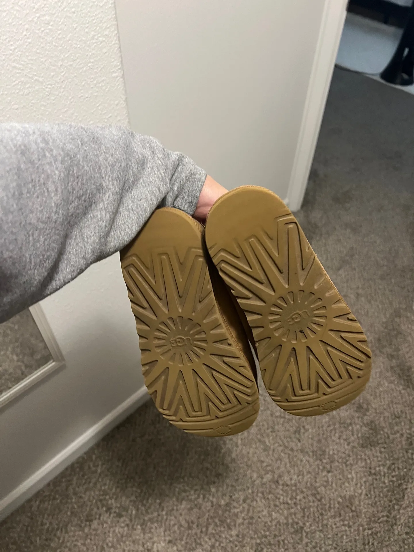 UGG Tasman Slippers Women’s - Image 4