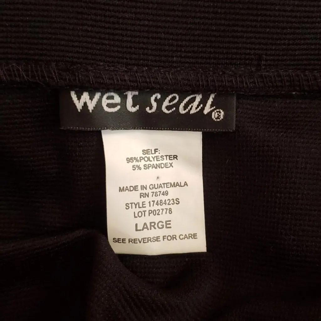 Y2K era Wet Seal fuschia & black bandage mini skirt size Large - Image 7