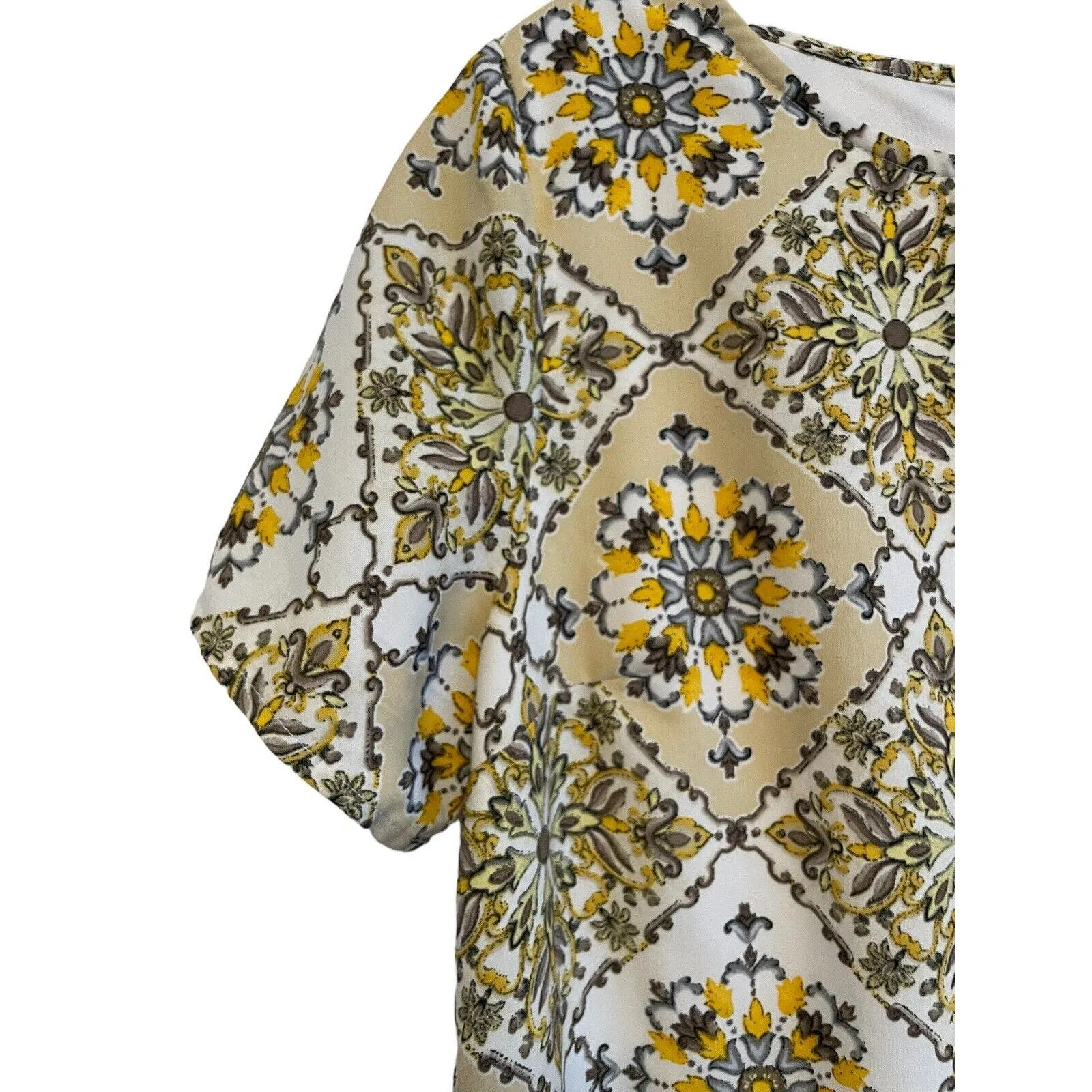 Lulu's Dandy Lion‎ Yellow Print Shift Dress Size Medium Short Sleeve Tunic Mini - Image 5