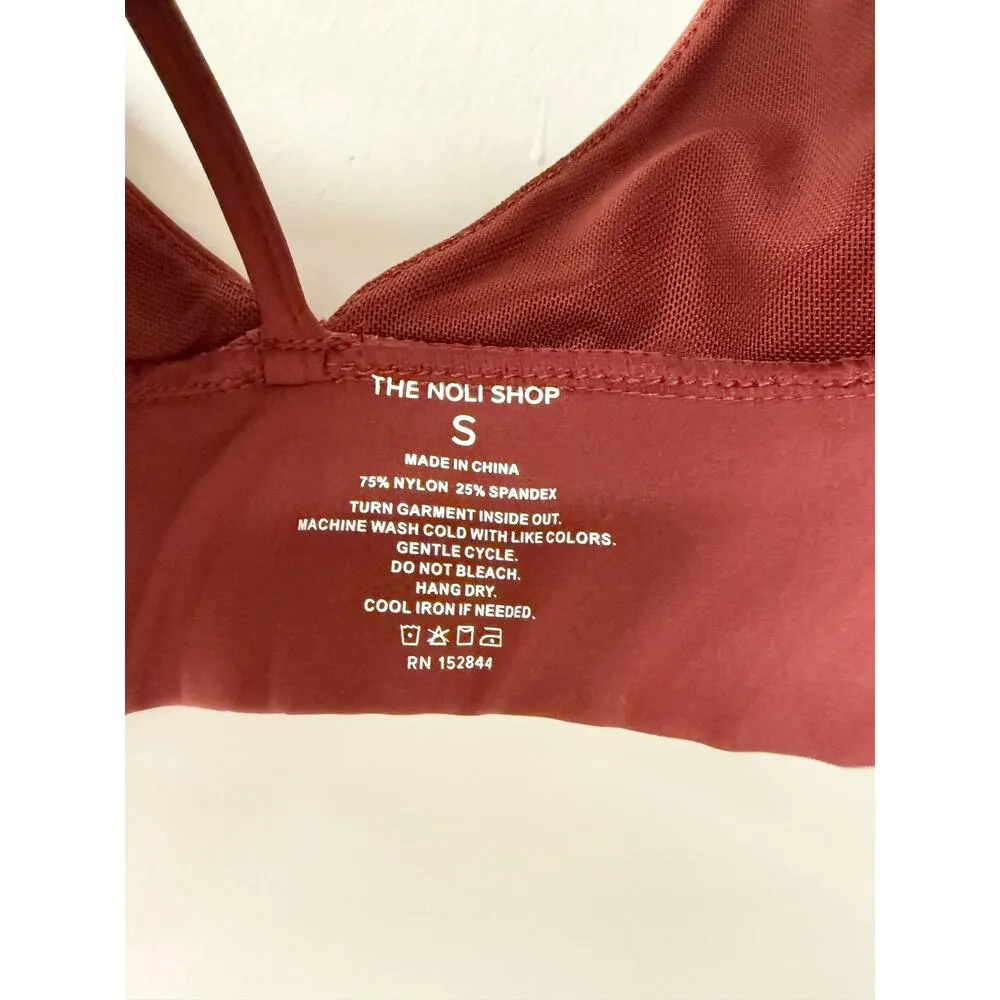 The Noli Shop Halter Crop Top & Pull On Flare Pant Set Red Women's Size S / M Size M - Image 2