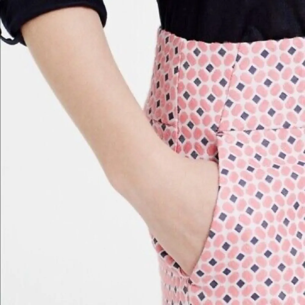 ANN TAYLOR Women’s Geometric Pattern Jacquard  Skirt  NWT - Image 3