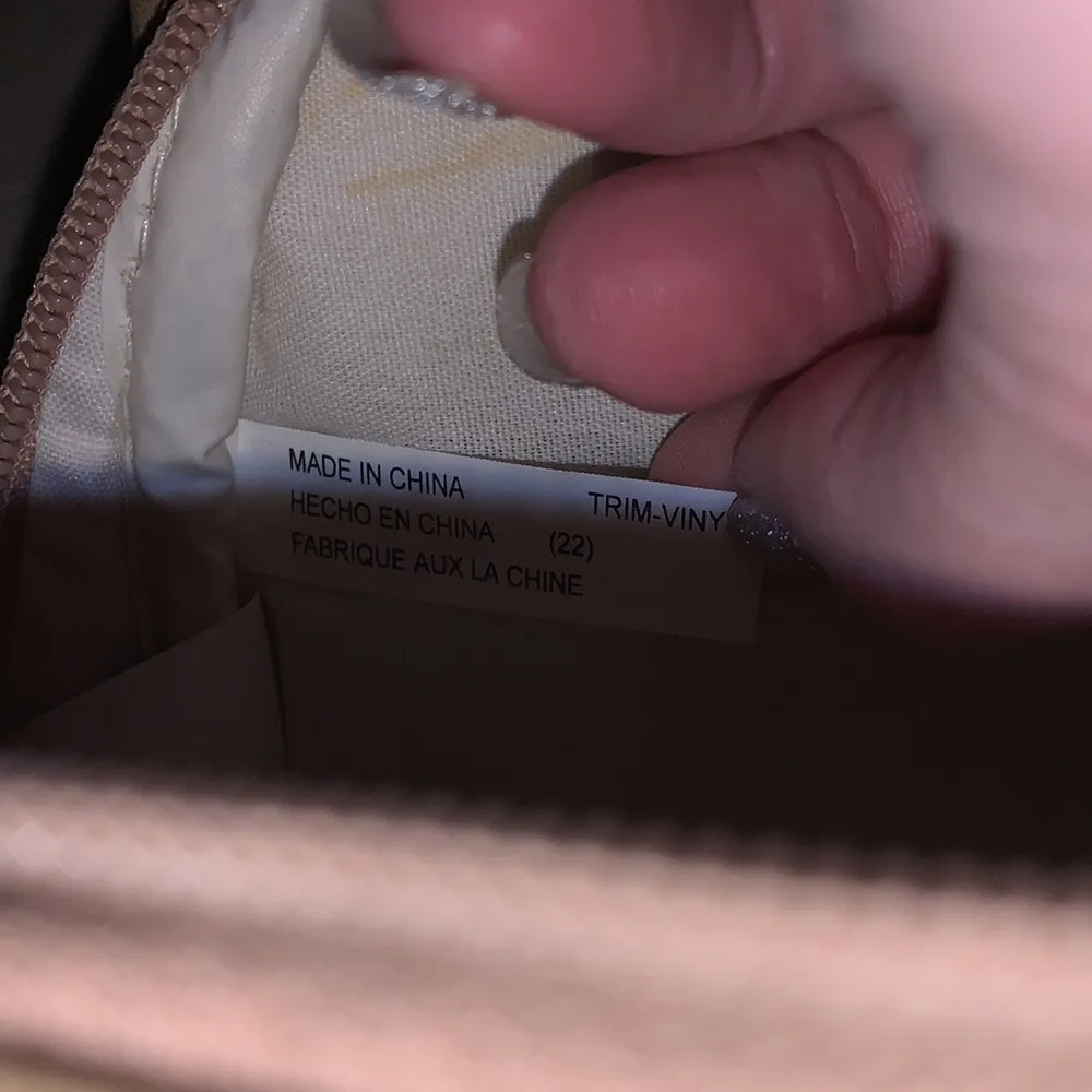 Beige & off white multiple compartment palomino tapestry serape satchel bag - Image 11