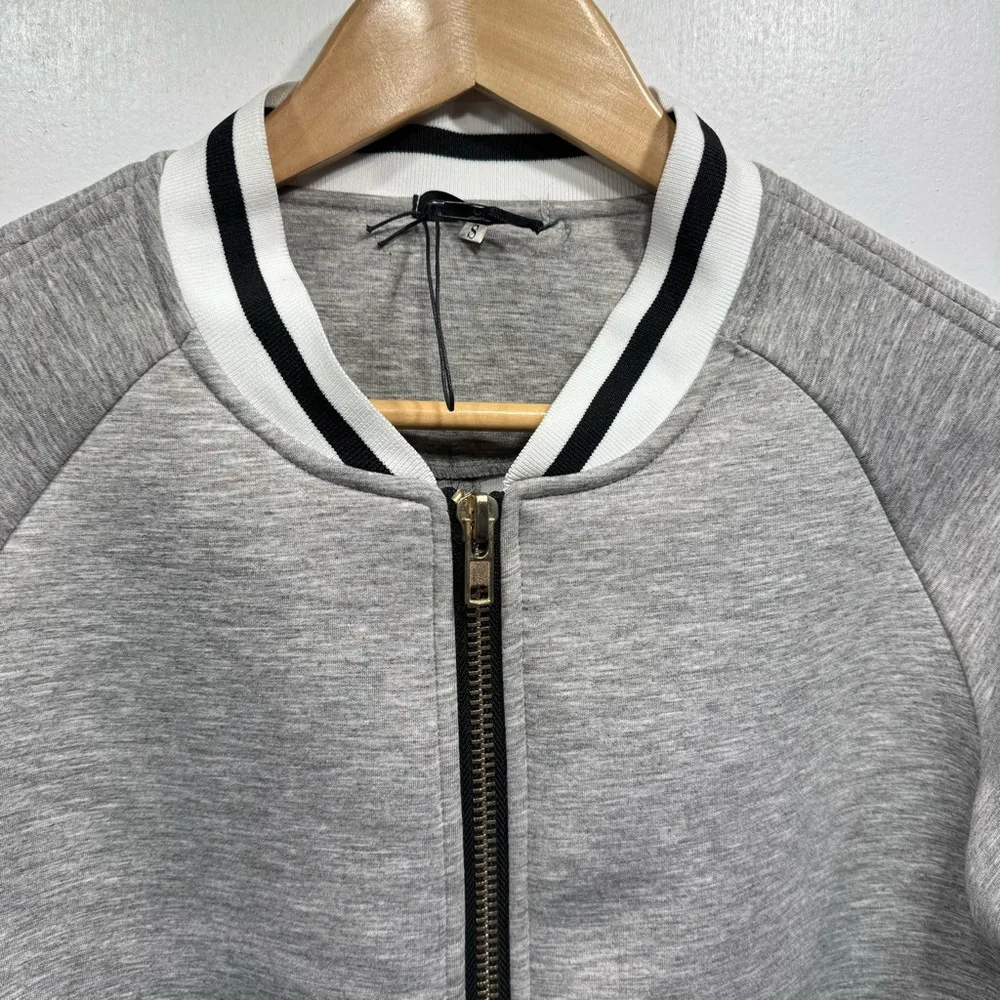 SJ Style Boutique Brand Gray & Black Ringer Trim Zip Front Varsity Jacket Size S - Image 6