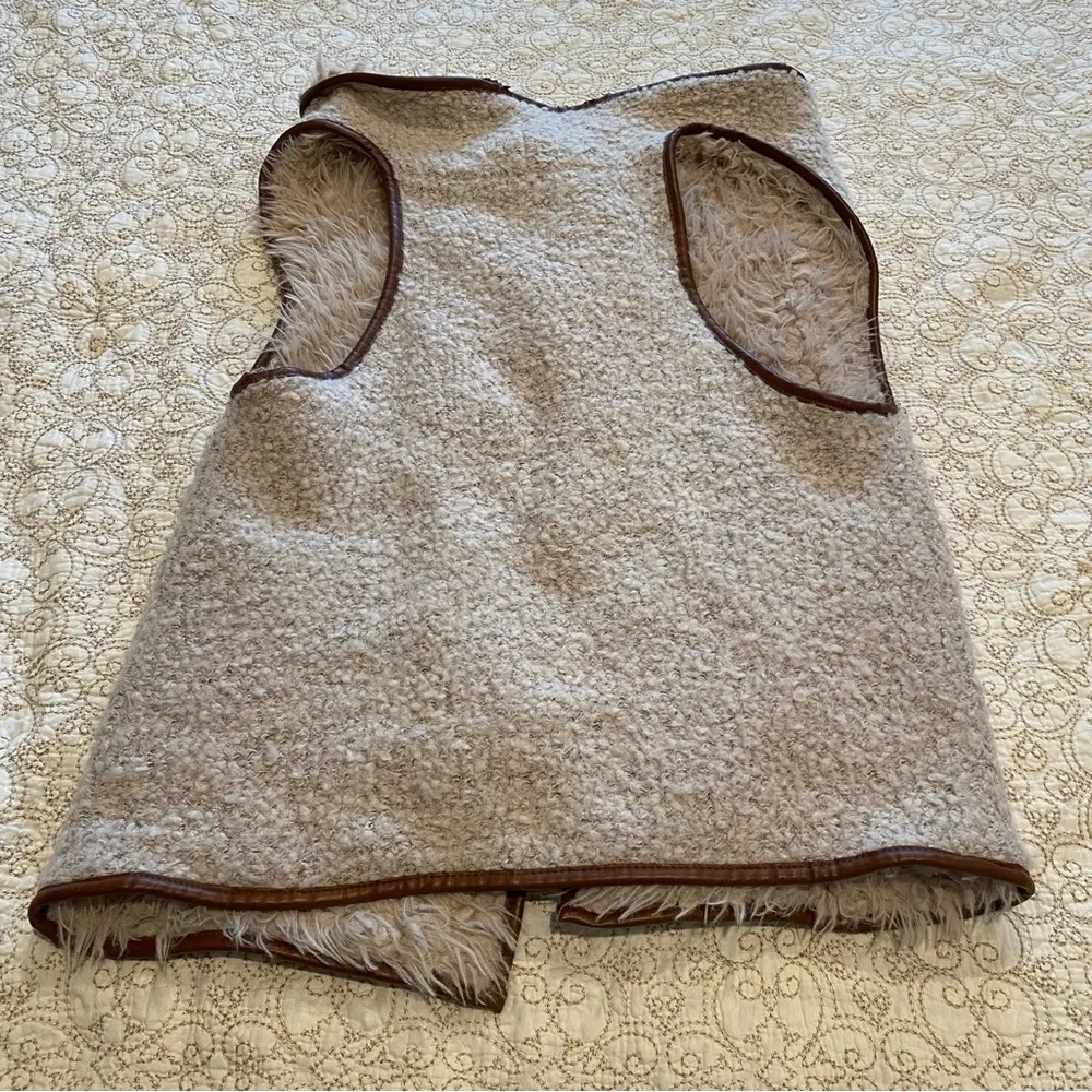 Love Tree Women’s Vest with Pockets Size Medium - Image 7